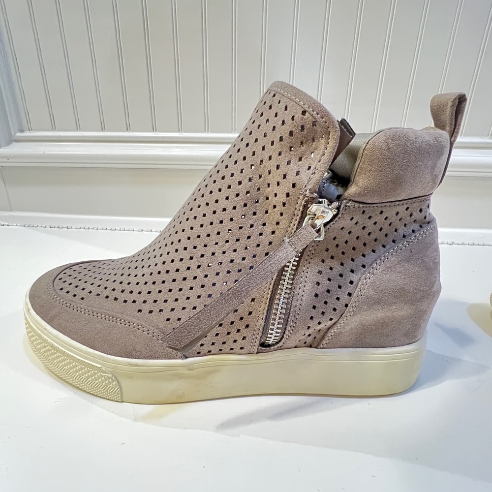 Steve Madden Wedged Sneaker Booties